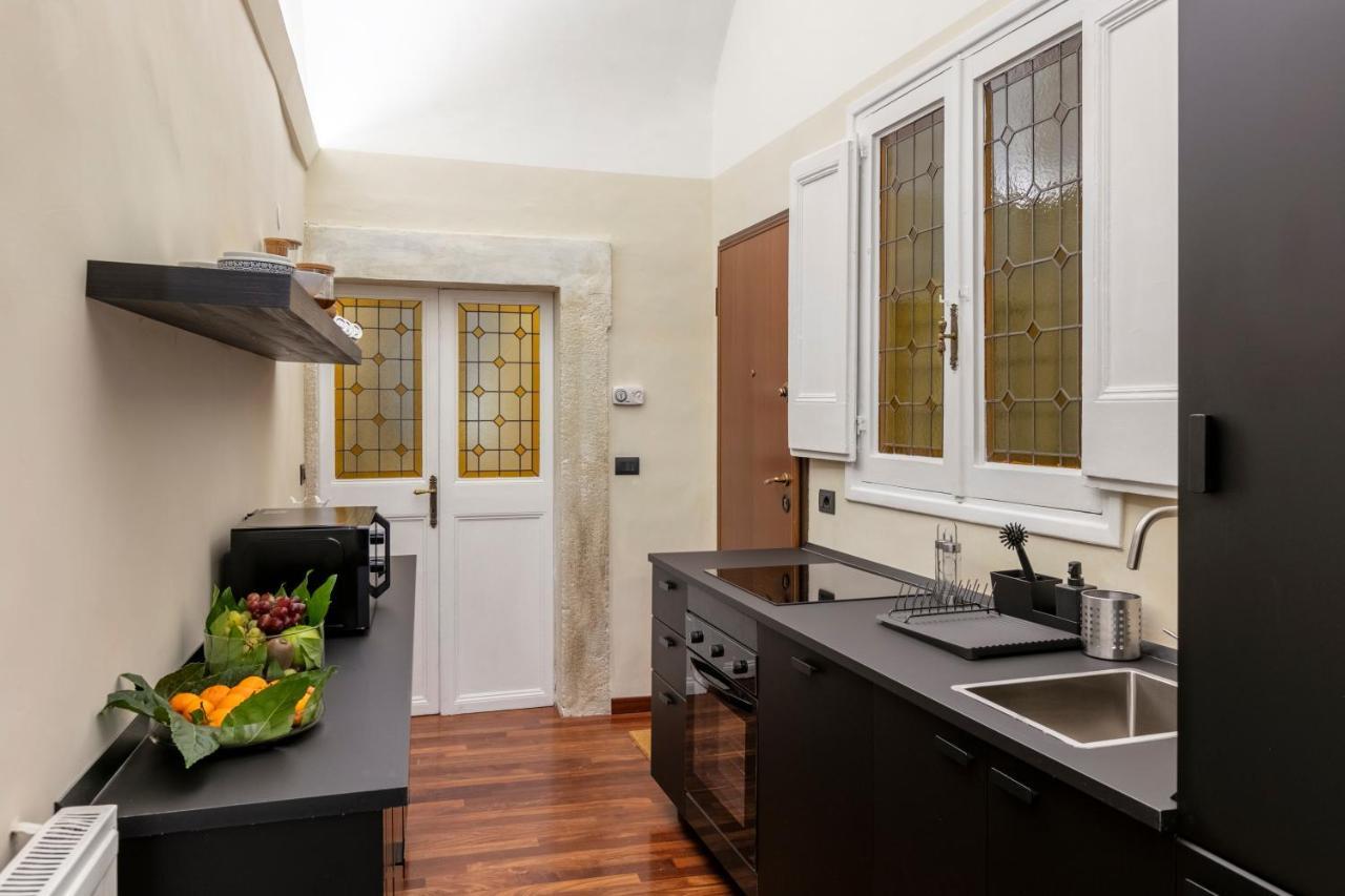 Parione Apartment Roma Esterno foto